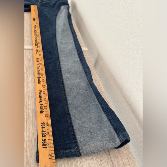 We The Free Flip It & Reverse It Wide Leg Jeans Flare Leg Boho Hippie Country 24 - Picture 8 of 11